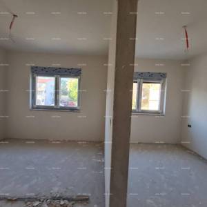 Prodaje se stan u Puli