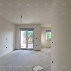 Prodaje se stan u Puli