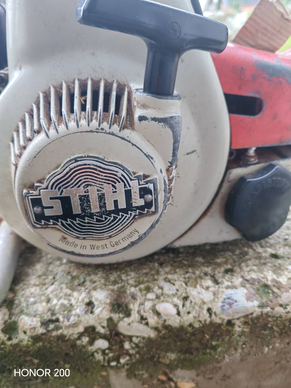 Prodajem stihl 08s