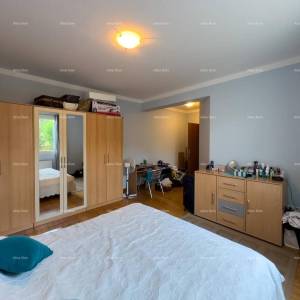 Prodajemo stan sa vrtom na odličnoj lokaciji, Pula. Valdebek