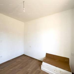 Prodajemo stan sa  vrtom u Barbanu.