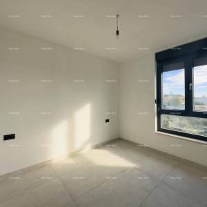 Prodajemo stan u novoj zgradi u Banjolama.