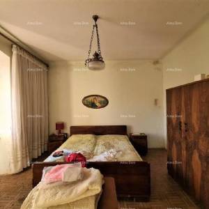 Prodajemo staru Istarsku kamenu kuću sa pogledom na Grožnjan.