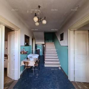 Prodajemo staru Istarsku kamenu kuću sa pogledom na Grožnjan.