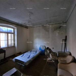 Prodajemo staru Istarsku kamenu kuću sa pogledom na Grožnjan.