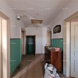 Prodajemo staru Istarsku kamenu kuću sa pogledom na Grožnjan.