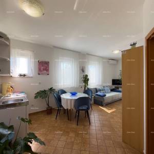 Prodajemo studio apartman s parkirnim mjestom,  na odličnoj lokaciji u Medulinu!