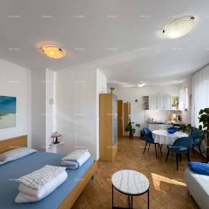 Prodajemo studio apartman s parkirnim mjestom,  na odličnoj lokaciji u Medulinu!