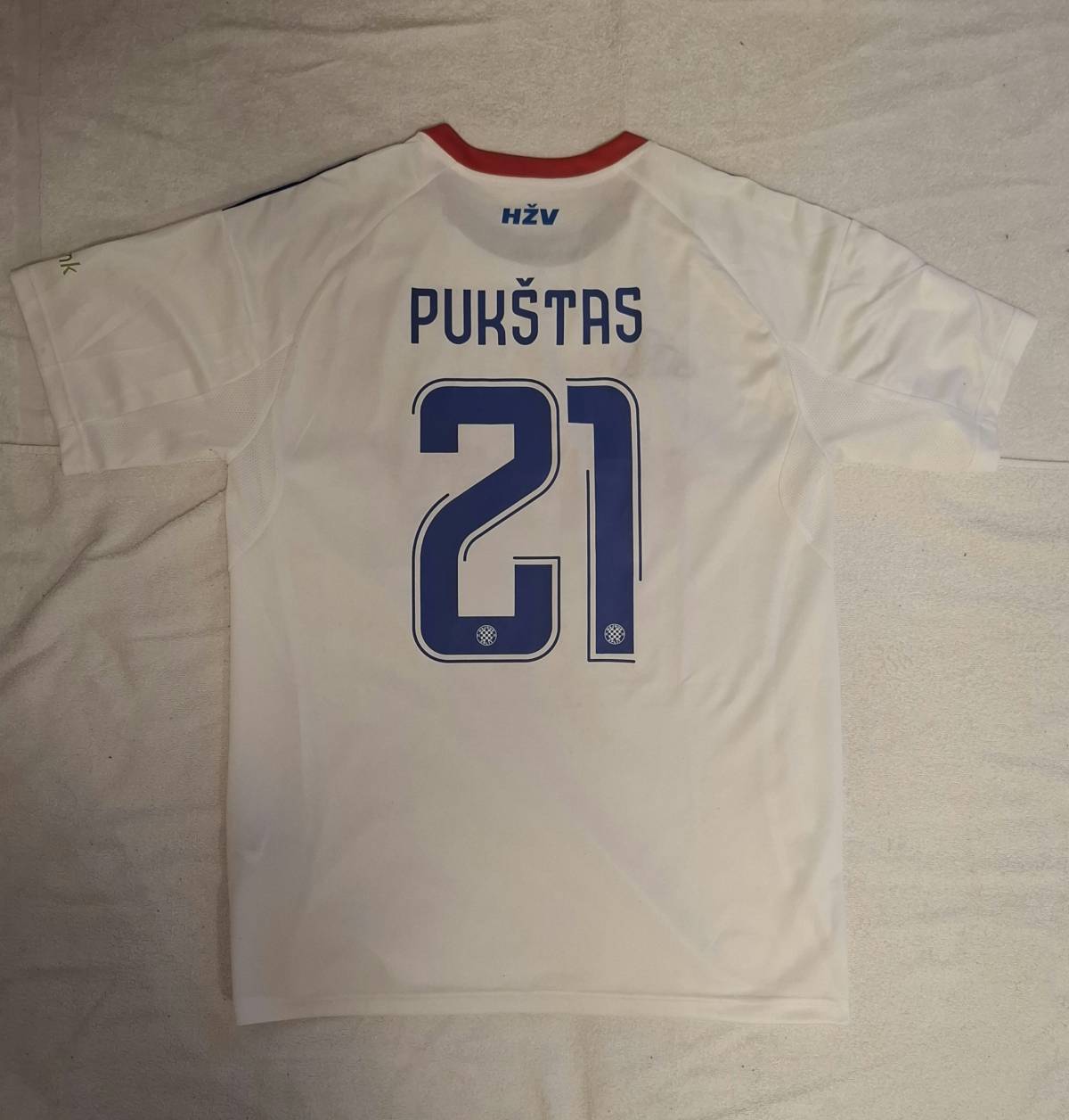 Pukštas Hajduk 25/26 L domaci dres