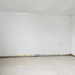 Pula – Busoler, Četverosoban stan u roh-bau fazi