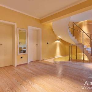 Pula Gortanova uvala, Prvi red - Luksuzna vila sa garažom i bazenom na jedinstvenoj lokaciji u Puli!