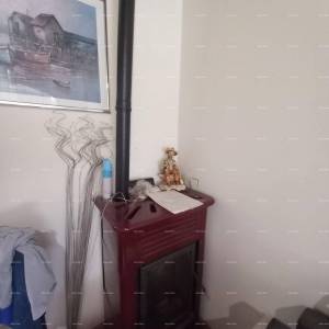 Pula!  Prizemnica s velikim vrtom i terasom.