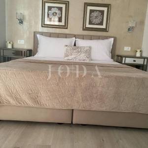 Rabac, kuća sa četiri stambene jedinice, te predivnim pogledom na more