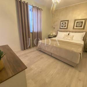 Rabac, kuća sa četiri stambene jedinice, te predivnim pogledom na more