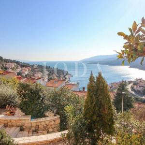 Rabac, prekrasan stan sa jedinstvenim pogledom na more