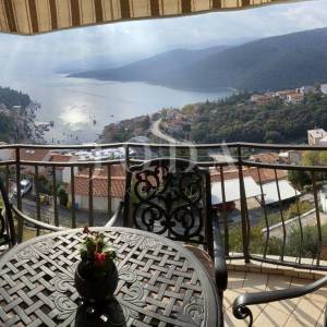 Rabac, prekrasan stan sa jedinstvenim pogledom na more
