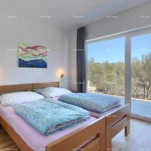 Blizina Labina!Moderna vila s grijanim bazenom i pogledom na more