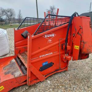 Rasipač stajskog gnoja, štrajilica Kuhn Primor