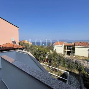 Ravni, dvosobni stan sa pogledom na more