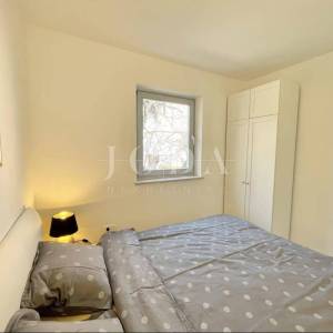 Ravni, dvosobni stan sa pogledom na more