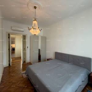 Renovirani stan u Centru Pule!