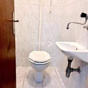 Rešetari, namješten trosoban stan