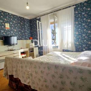 RIJEKA, BELVEDER - Prostrani gospodski stan u povijesnoj vili s pogledom, 266m2