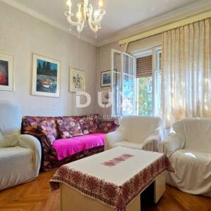 RIJEKA, BELVEDER - Prostrani gospodski stan u povijesnoj vili s pogledom, 266m2