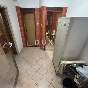 RIJEKA, CENTAR - Lokal s inventarom