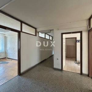 RIJEKA, CENTAR - poslovna zgrada 1200m2 u centru grada