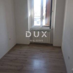 RIJEKA, CENTAR- uredski prostor od 133 m2 u strogom centru – idealno za polikliniku, sjedište tvrtke