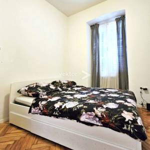 Rijeka – stan u centru grada podijeljen u dva stana, idealno za investiciju