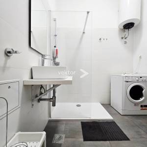 Rijeka – stan u centru grada podijeljen u dva stana, idealno za investiciju