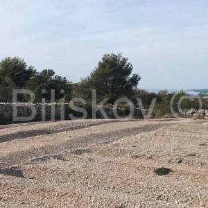 Rogoznica, prodaja zemljište 10003m2, pristup autom, voda