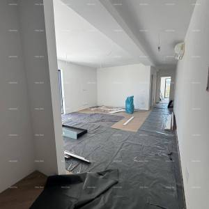 ROVINJ - Novogradnja, veliki stan na TOP lokacije / B