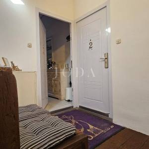 ROVINJ,dva prekrasna apartmana u centru grada