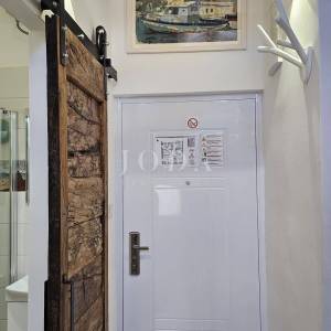 ROVINJ,dva prekrasna apartmana u centru grada