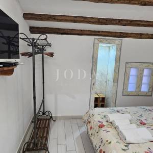 ROVINJ,dva prekrasna apartmana u centru grada