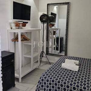 ROVINJ,dva prekrasna apartmana u centru grada