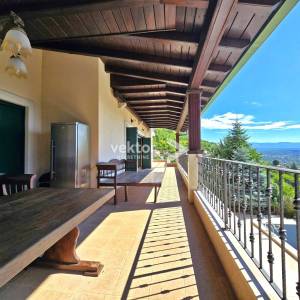 Rukavac, Opatijsko zaleđe – Ekskluzivna vila s bazenom i prekrasnim pogledom