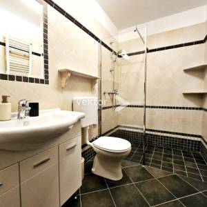 Rukavac, Opatijsko zaleđe – Ekskluzivna vila s bazenom i prekrasnim pogledom