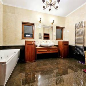 Rukavac, Opatijsko zaleđe – Ekskluzivna vila s bazenom i prekrasnim pogledom