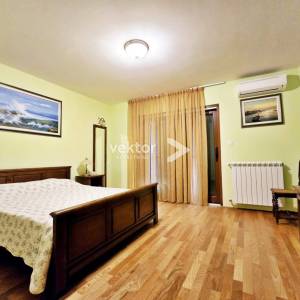 Rukavac, Opatijsko zaleđe – Ekskluzivna vila s bazenom i prekrasnim pogledom