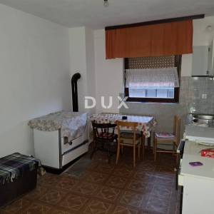 SABORSKO - Useljiva kuća s prostranom okućnicom 1.369 m² u blizini Plitvičkih jezera!