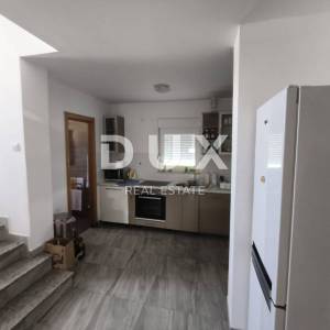 SAMOBOR, VRHOVČAK - Obiteljska kuća,  život sa pogledom, TOP PRILIKA!