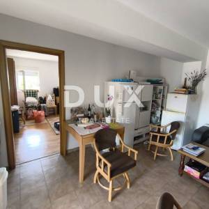 SAMOBOR, VRHOVČAK - Obiteljska kuća,  život sa pogledom, TOP PRILIKA!