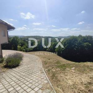 SAMOBOR, VRHOVČAK - Obiteljska kuća,  život sa pogledom, TOP PRILIKA!