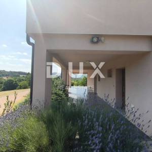 SAMOBOR, VRHOVČAK - Obiteljska kuća,  život sa pogledom, TOP PRILIKA!