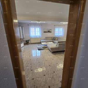 Samostojeća obiteljska kuća,Medulin! Lokacija fantastična!