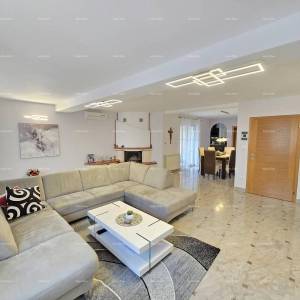 Samostojeća obiteljska kuća,Medulin! Lokacija fantastična!